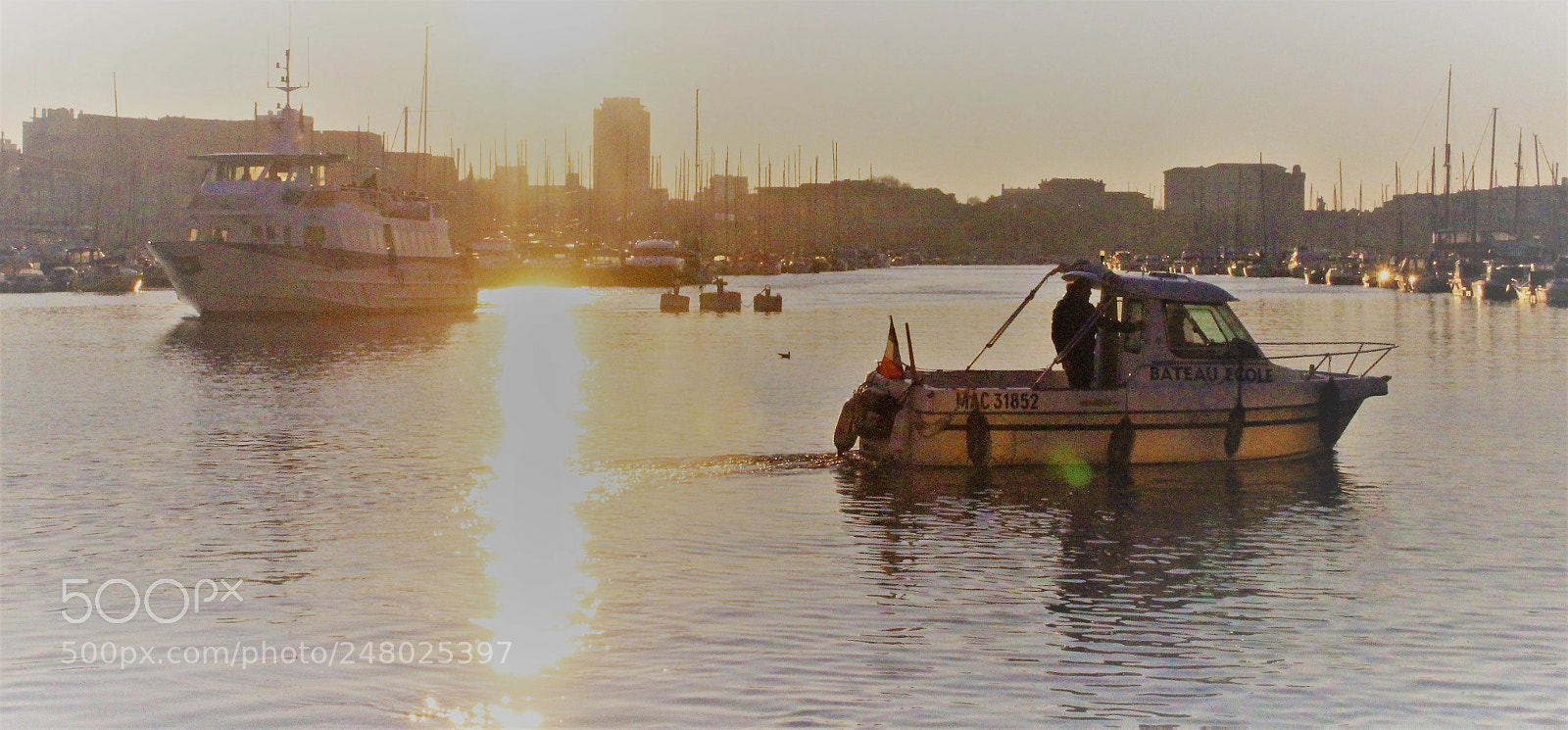 Canon EOS 700D (EOS Rebel T5i / EOS Kiss X7i) sample photo. Take me to the photography