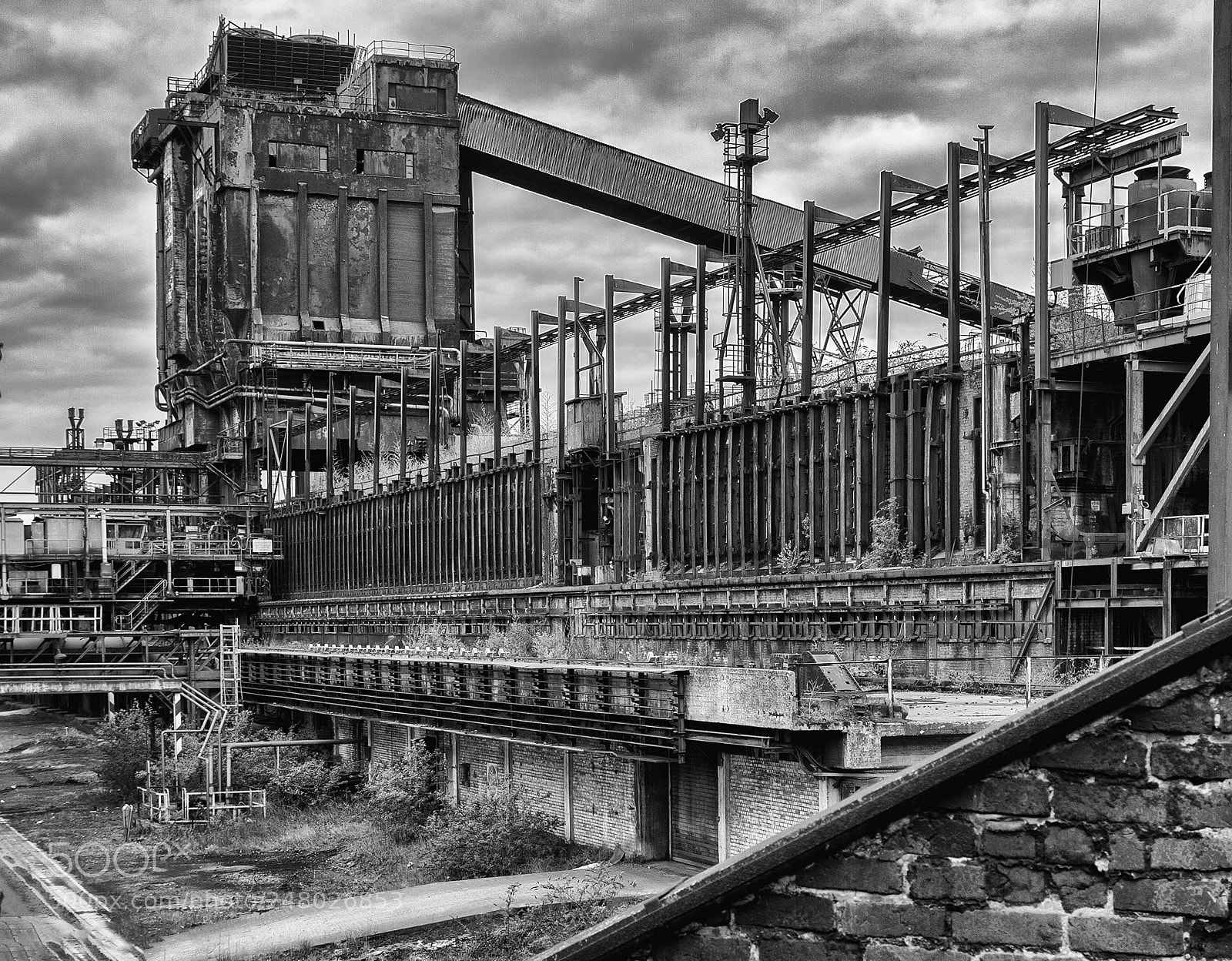 Canon EOS 400D (EOS Digital Rebel XTi / EOS Kiss Digital X) sample photo. Charleroi old industry 5 photography