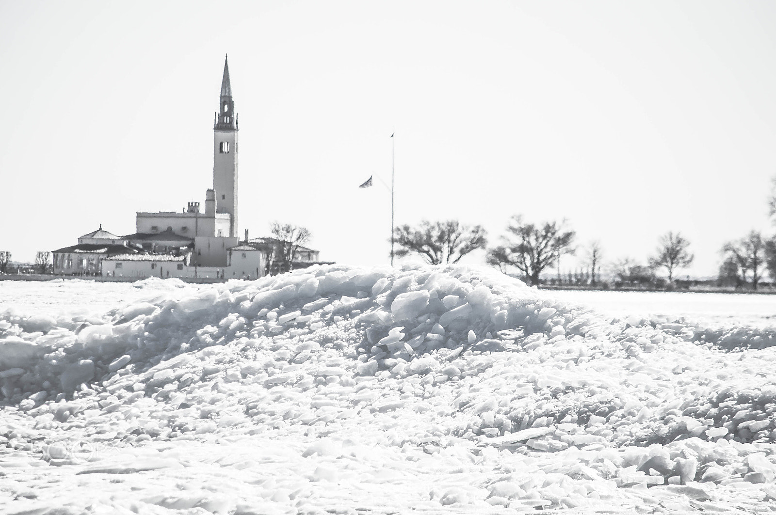 Nikon D90 sample photo. Yacht club in february photography