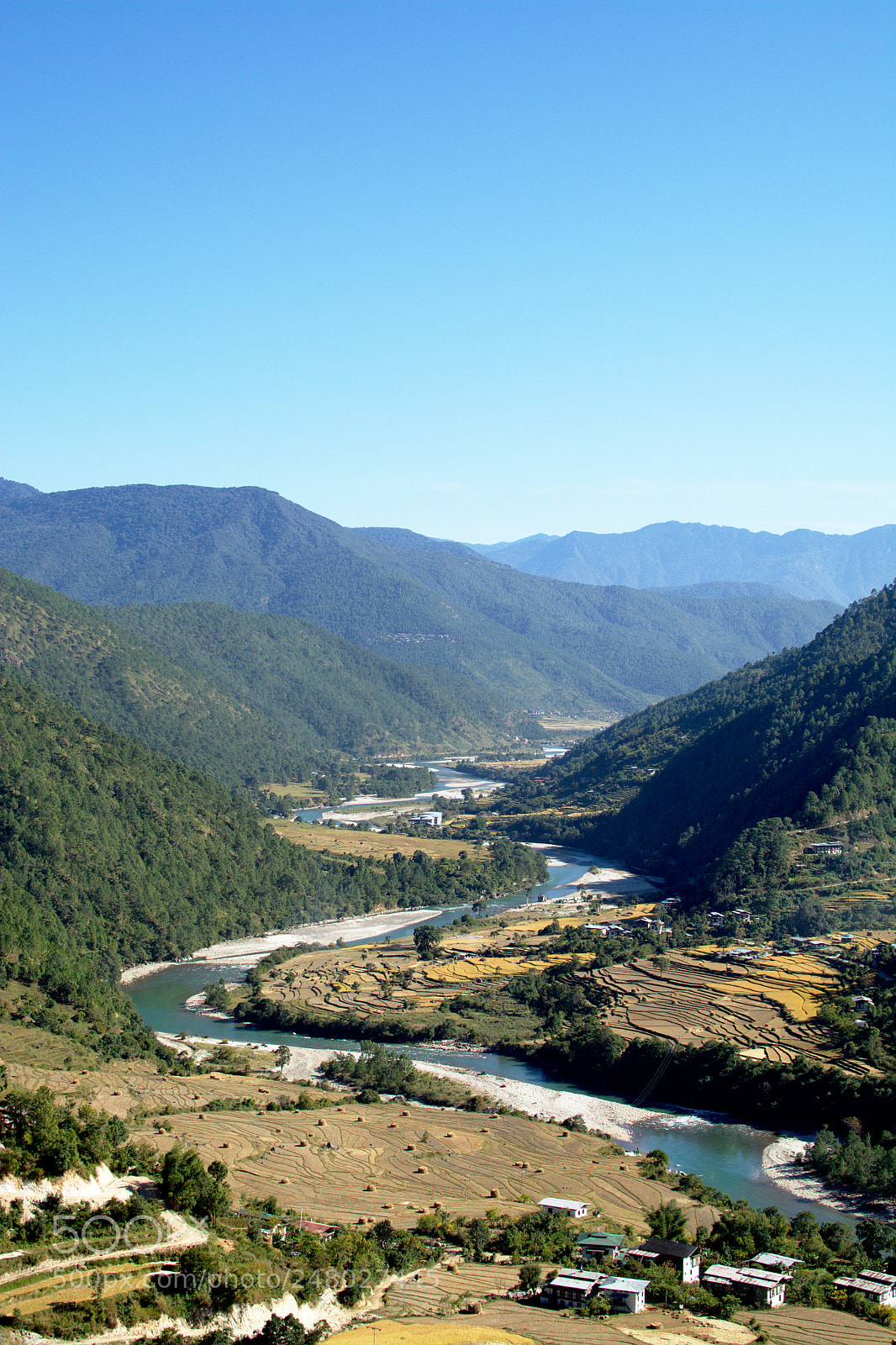 Nikon D5200 sample photo. Punakha valley mo chuu photography