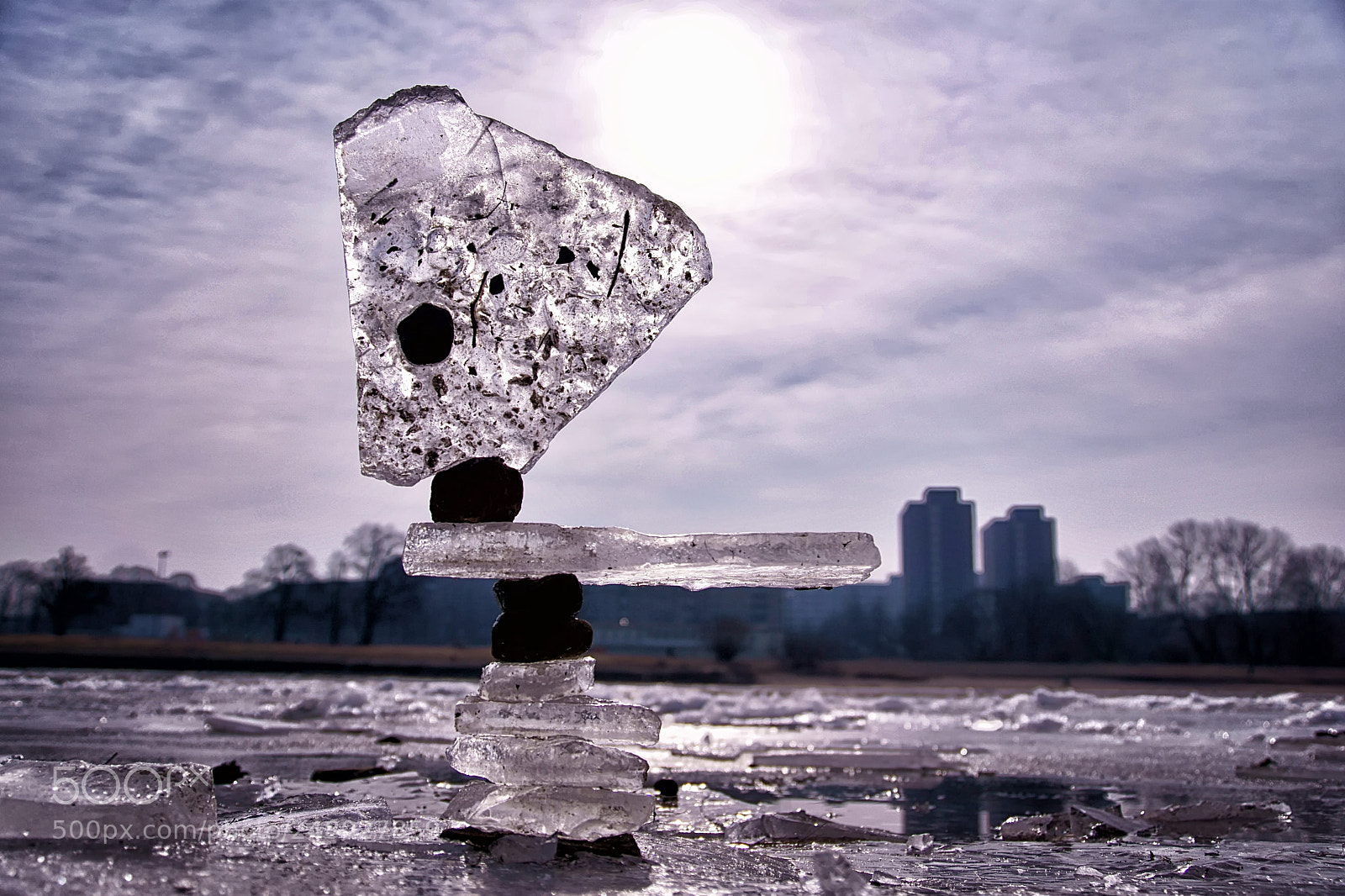 Sony DT 16-50mm F2.8 SSM sample photo. Balancing ice photography