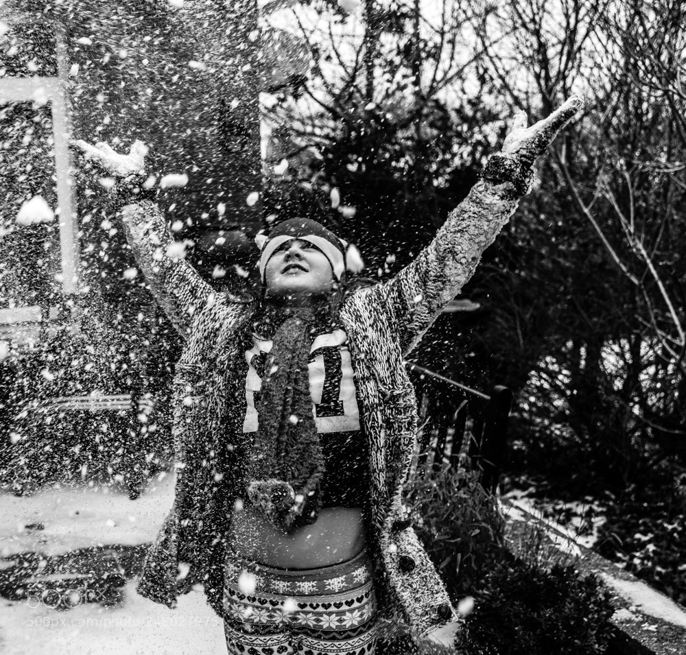 Fujifilm X-Pro2 sample photo. Snow fun photography