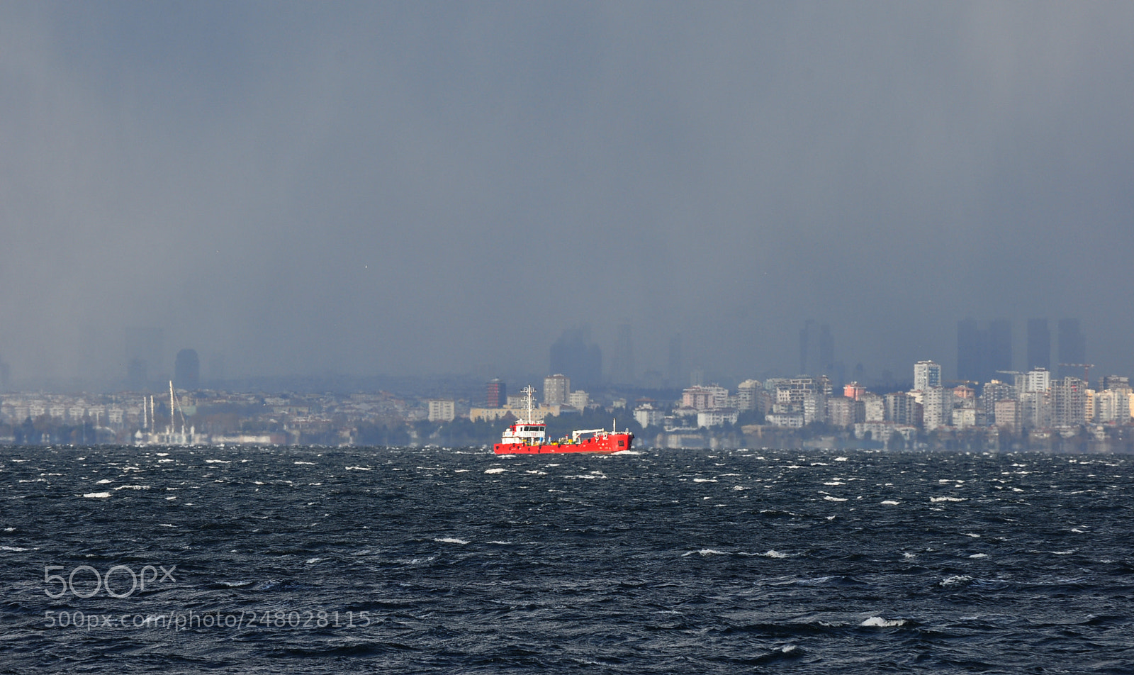 Nikon D90 sample photo. Throuhg the storm photography