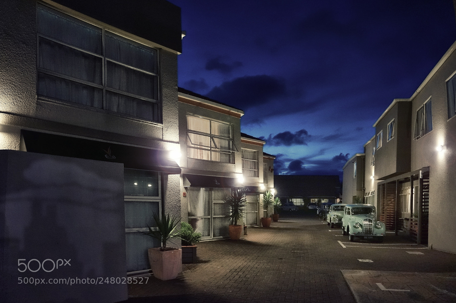 Sony Alpha NEX-5R sample photo. Last handheld one before photography
