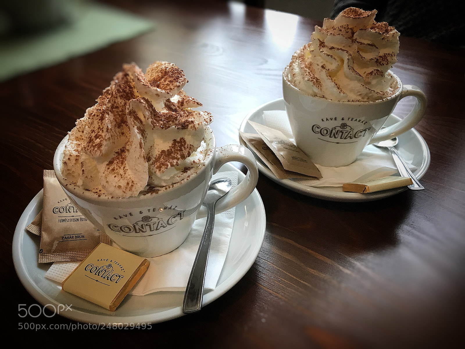 Apple iPhone 7 sample photo. Cappuccino wienese photography