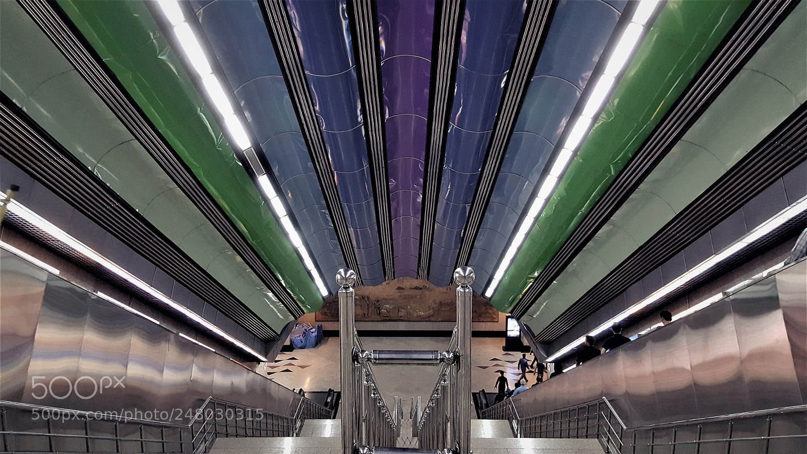 Samsung Galaxy Note5 sample photo. Metro station.jpg photography