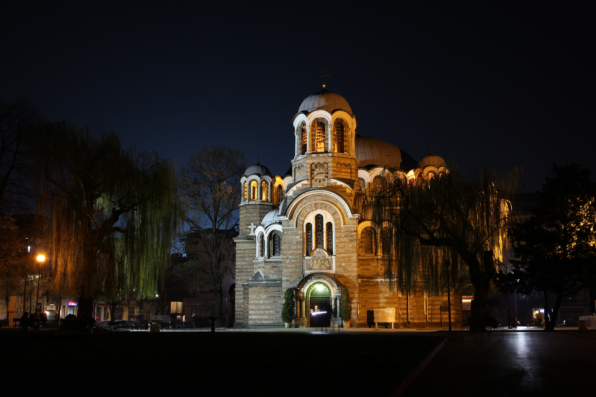 Canon EF-S 24mm F2.8 STM sample photo. Church photography