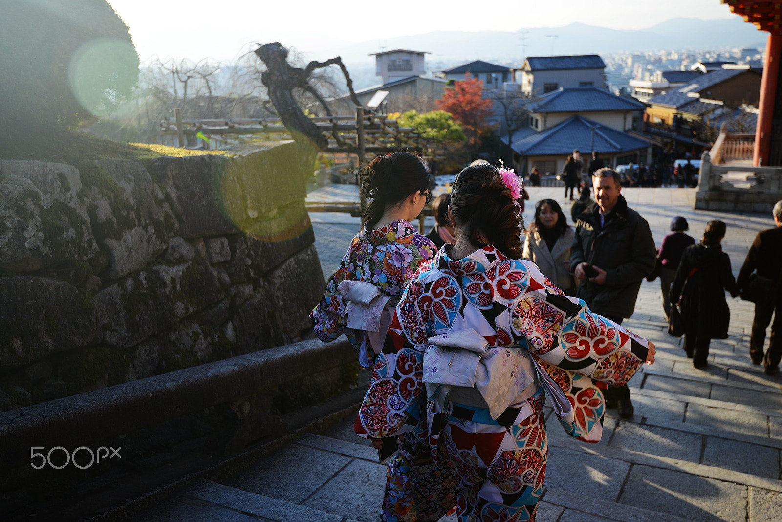 Nikon D800 + Nikon AF-S Nikkor 16-35mm F4G ED VR sample photo. Girls in kimonos photography