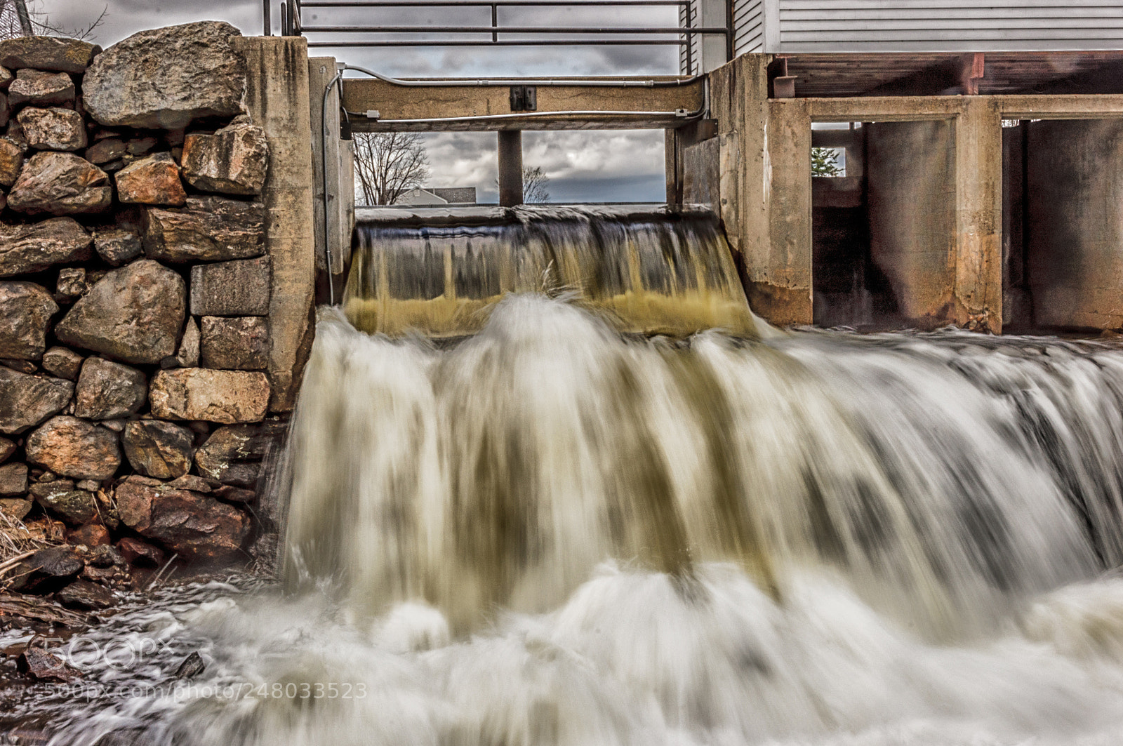 Nikon D90 sample photo. Spillway photography