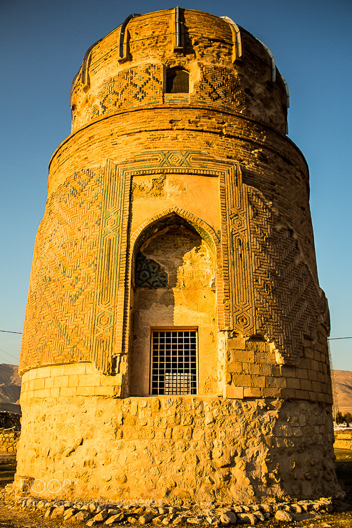 Canon EOS 650D (EOS Rebel T4i / EOS Kiss X6i) sample photo. Zeynel bey türbesi photography