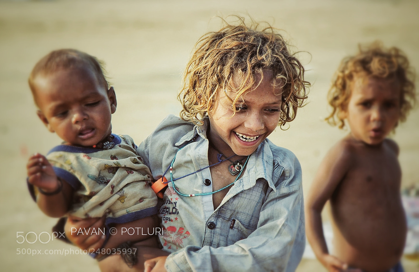 Canon EOS 550D (EOS Rebel T2i / EOS Kiss X4) sample photo. Happy faces.. photography