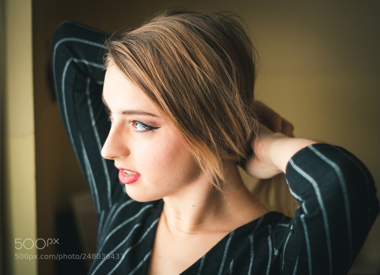 Canon EOS 80D sample photo. Window portrait photography