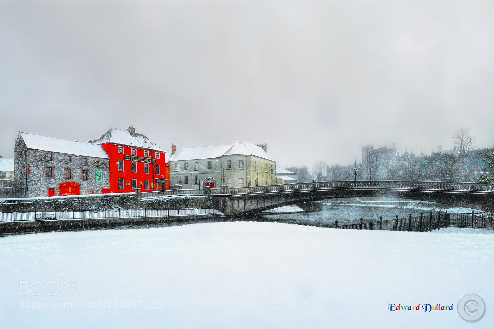Nikon D700 sample photo. Kilkenny in snow. photography