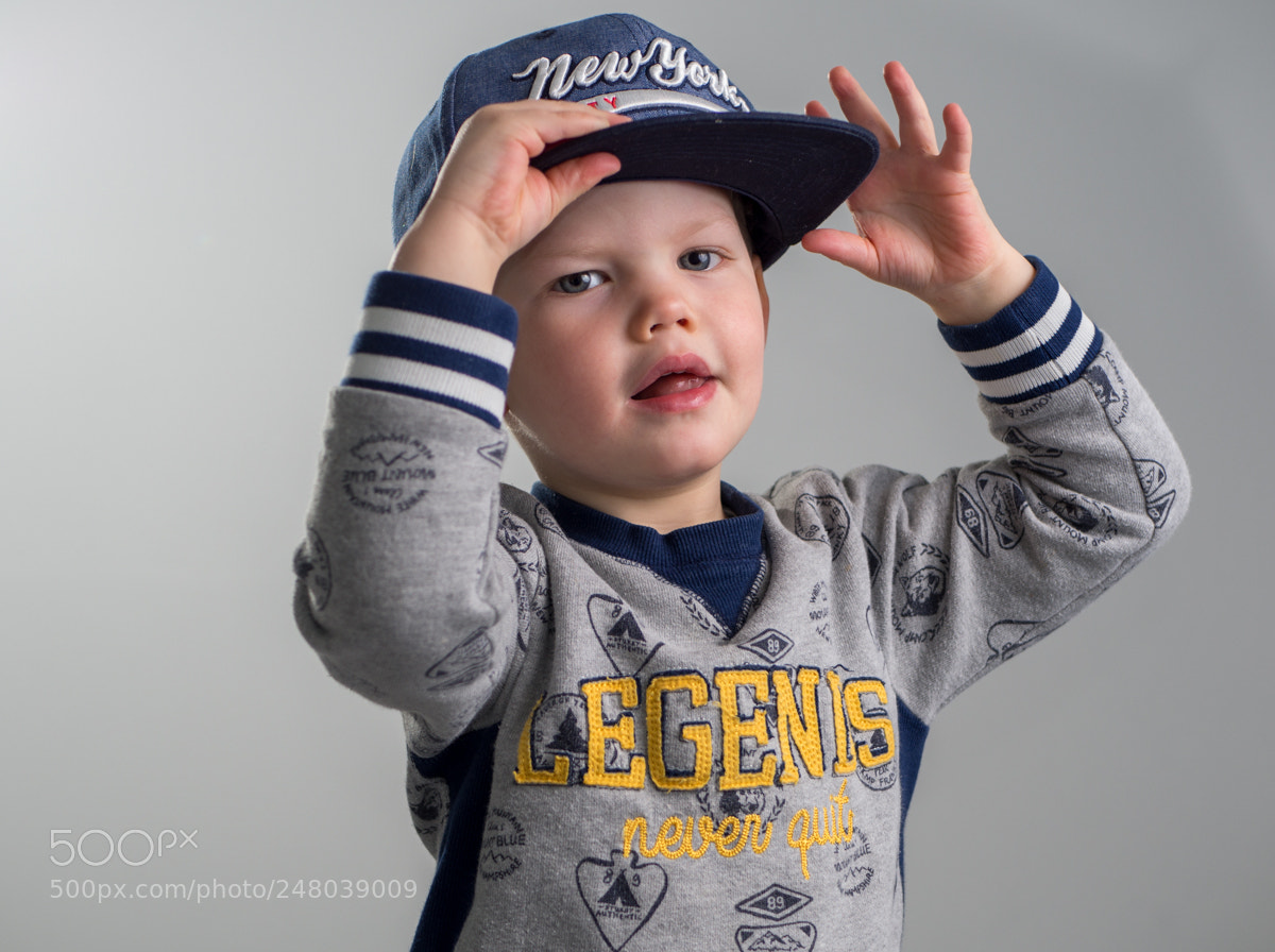 Olympus OM-D E-M10 II sample photo. Child portrait using 2 photography