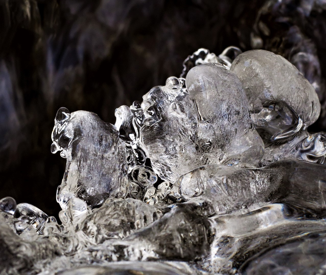 Olympus PEN E-PM2 sample photo. Ice photography
