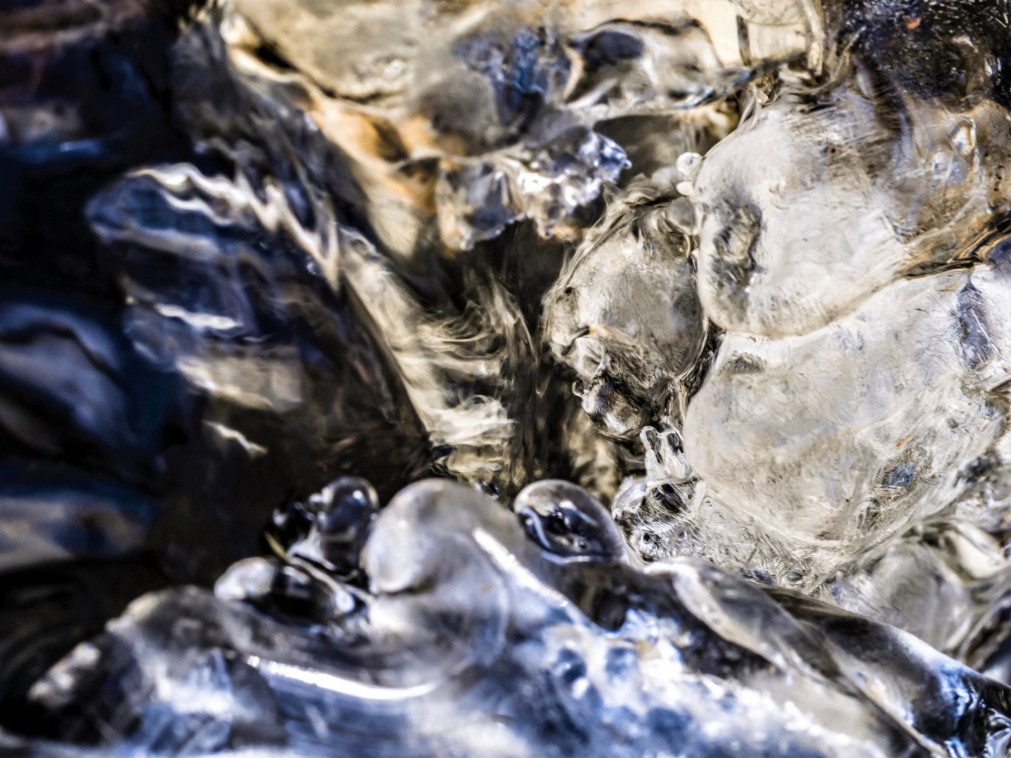 Olympus PEN E-PM2 sample photo. Ice photography