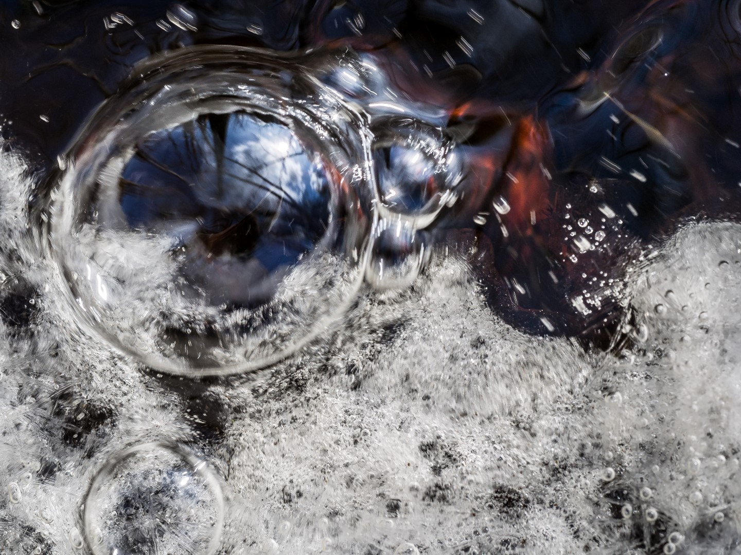 Olympus PEN E-PM2 sample photo. Ice photography