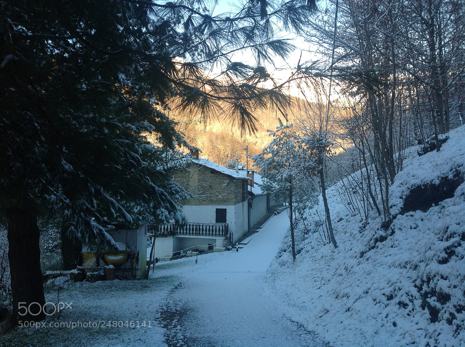 Apple iPad sample photo. After snowing photography