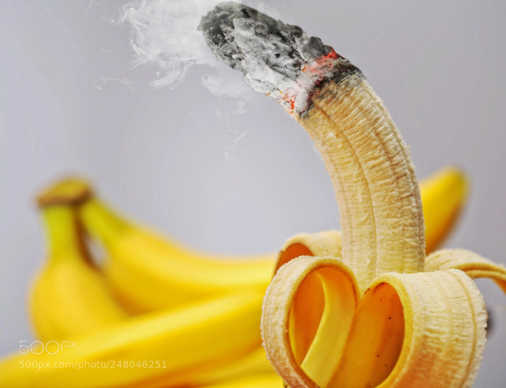 Canon EOS 5D sample photo. Banana photography