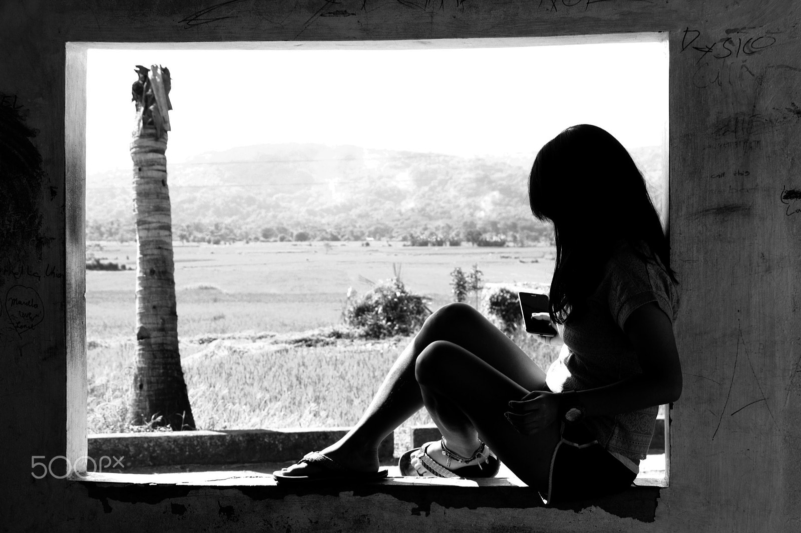 Canon EOS 600D (Rebel EOS T3i / EOS Kiss X5) sample photo. Frame within a frame? photography