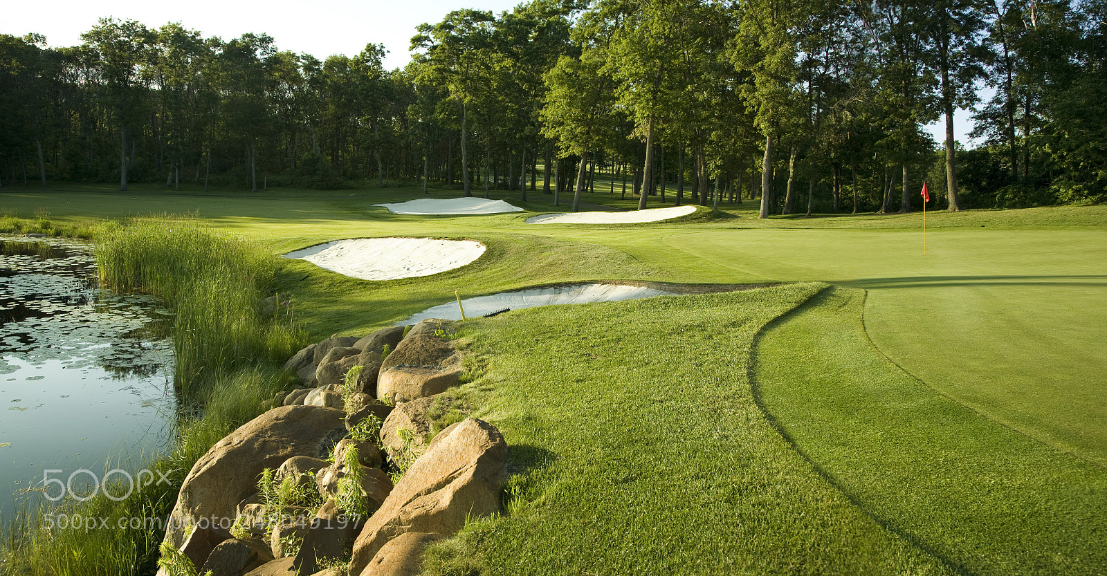 Canon EOS 5D sample photo. Golf green with traps photography