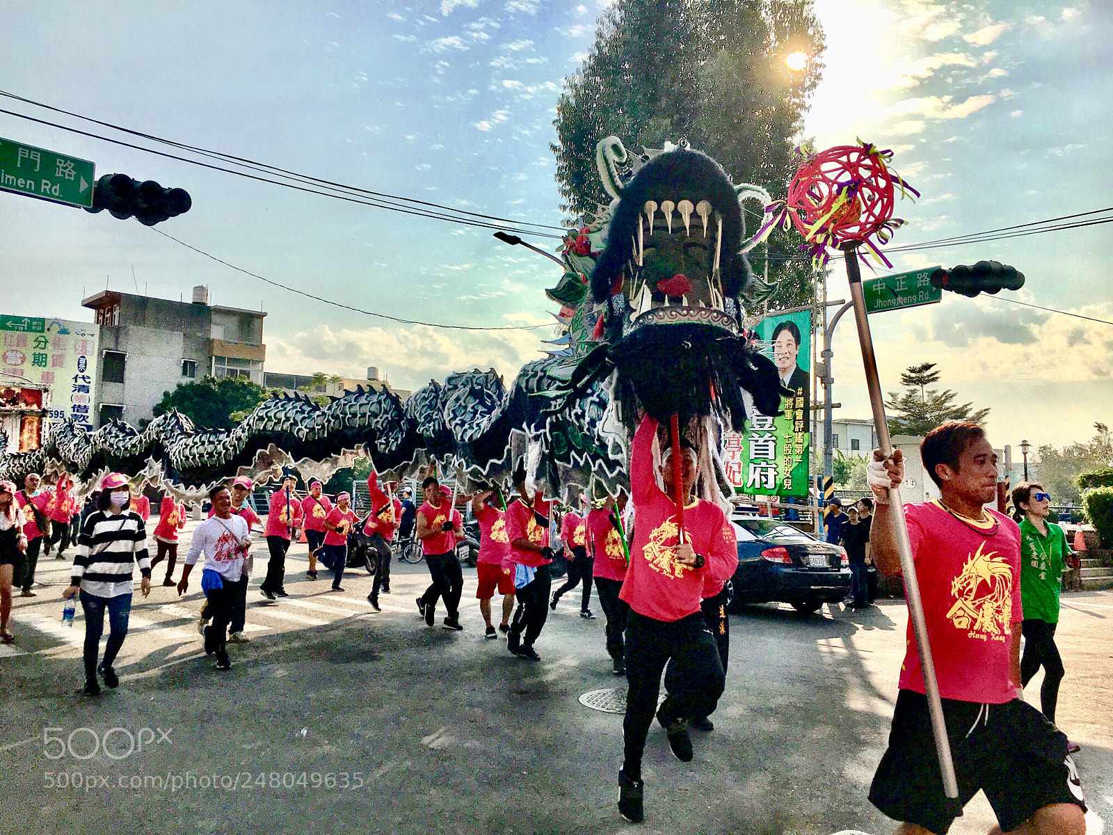 Apple iPhone 6s Plus sample photo. Dragon dance photography
