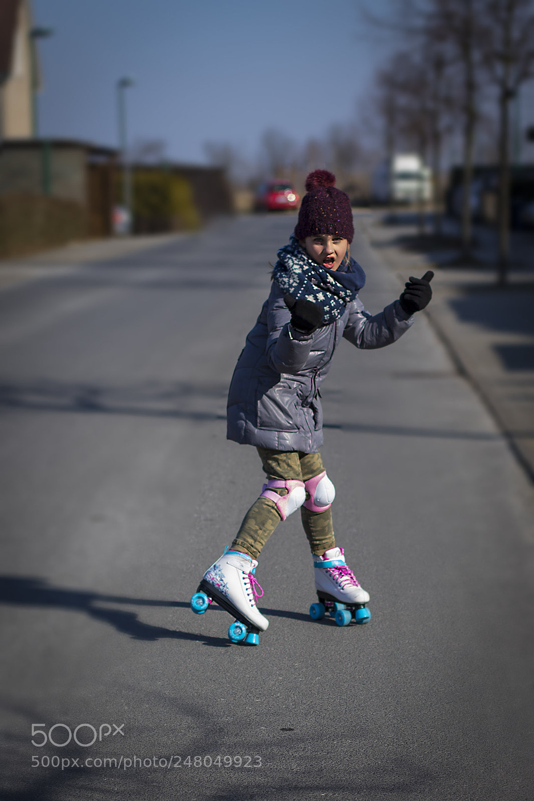 Canon EOS 7D Mark II sample photo. Girl on roller skate photography