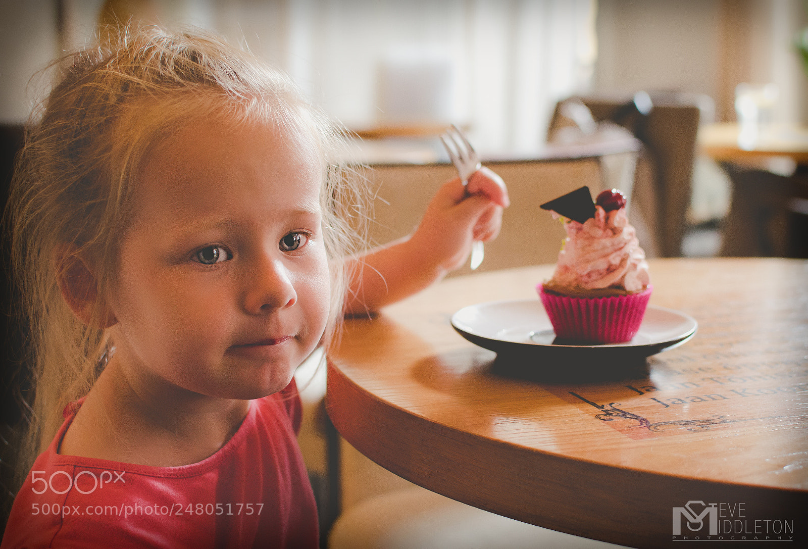 Nikon D5100 sample photo. Cake temptation photography