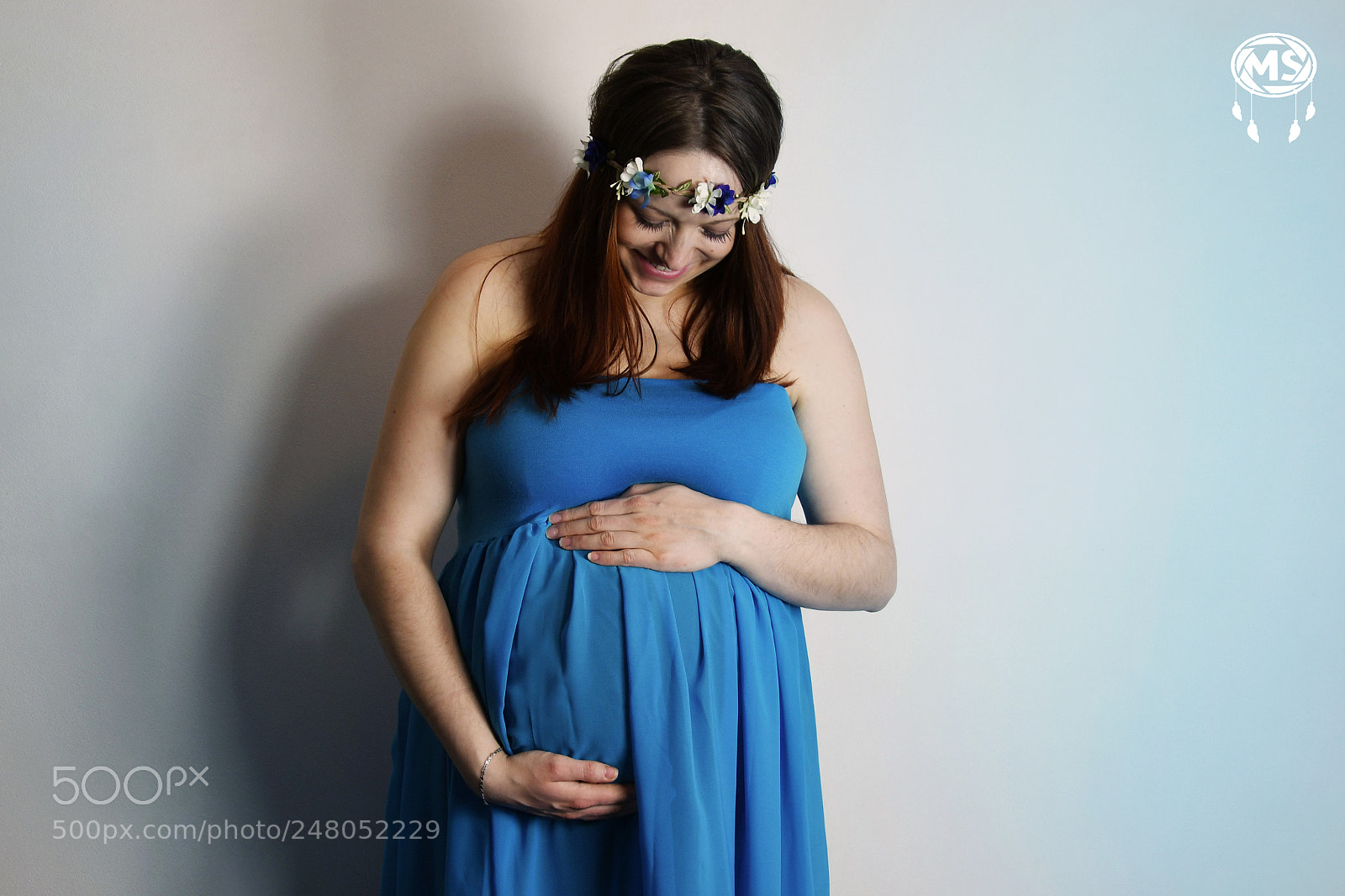Nikon D7500 sample photo. Pregnant in blue.jpg photography
