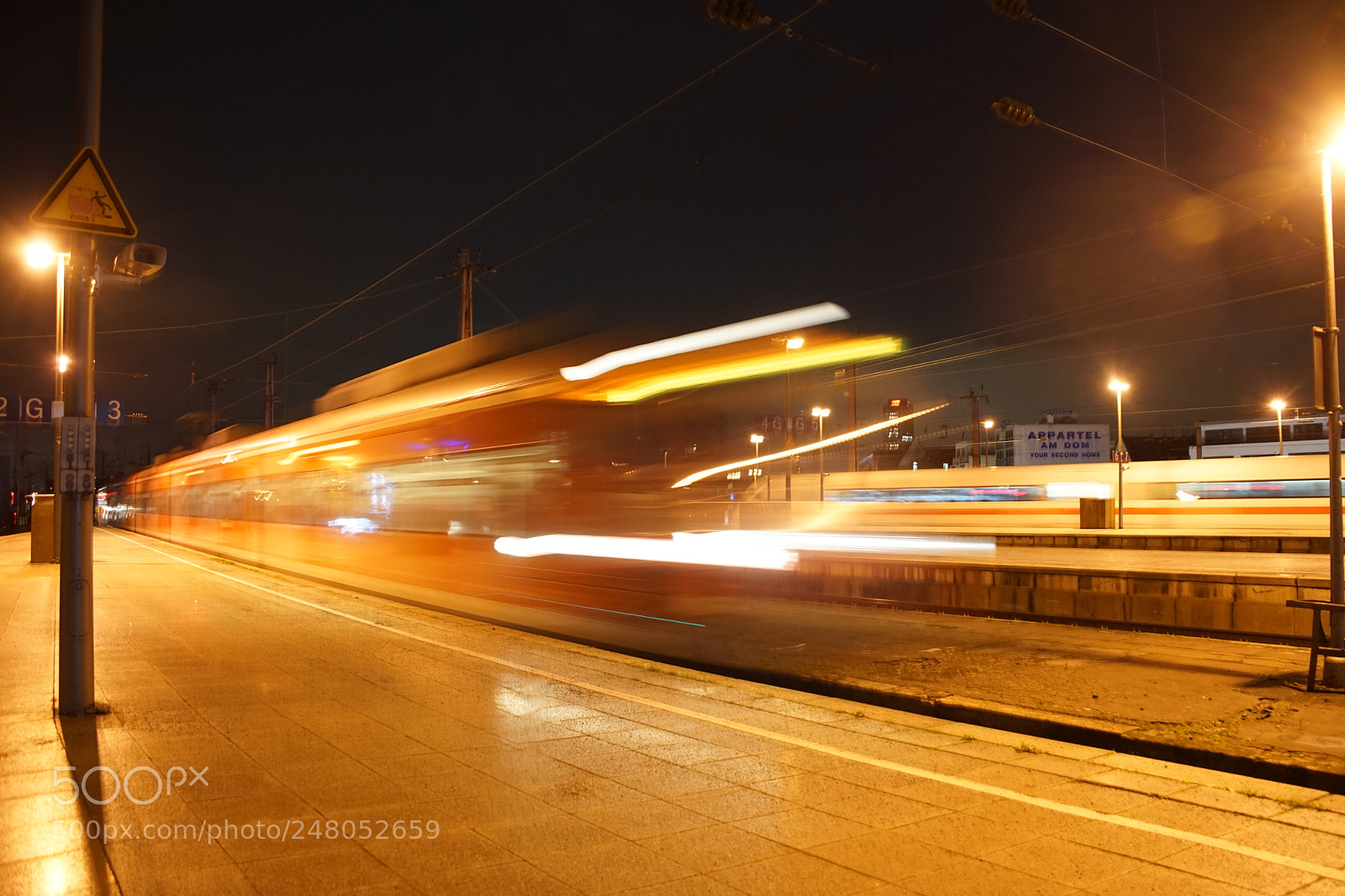 Sony a7 II sample photo. The cologne main station photography