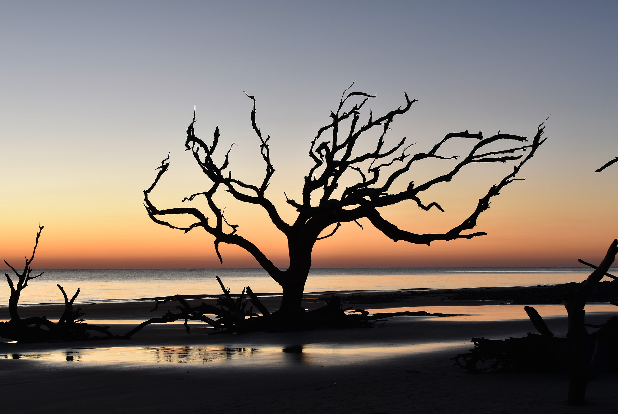 Nikon D5500 + Nikon AF-S DX Nikkor 35mm F1.8G sample photo. Jekyll island sunrise photography