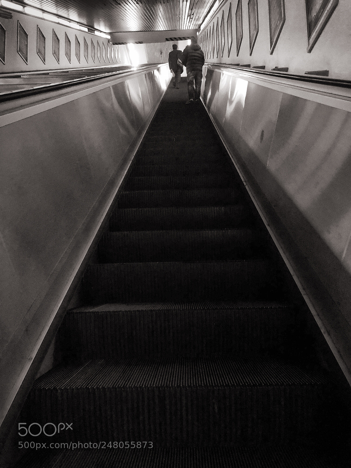 Apple iPhone X sample photo. Underground photography