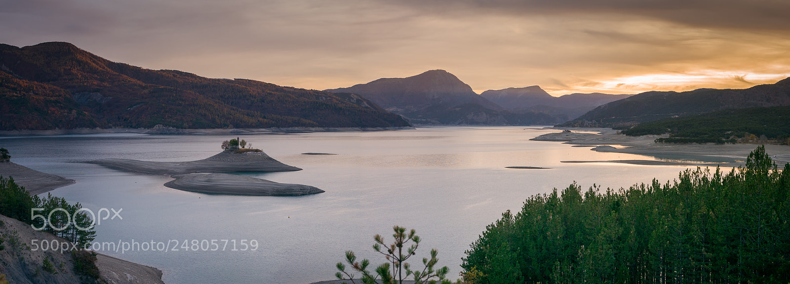 Leica M (Typ 240) sample photo. Serre-ponçon's lake photography