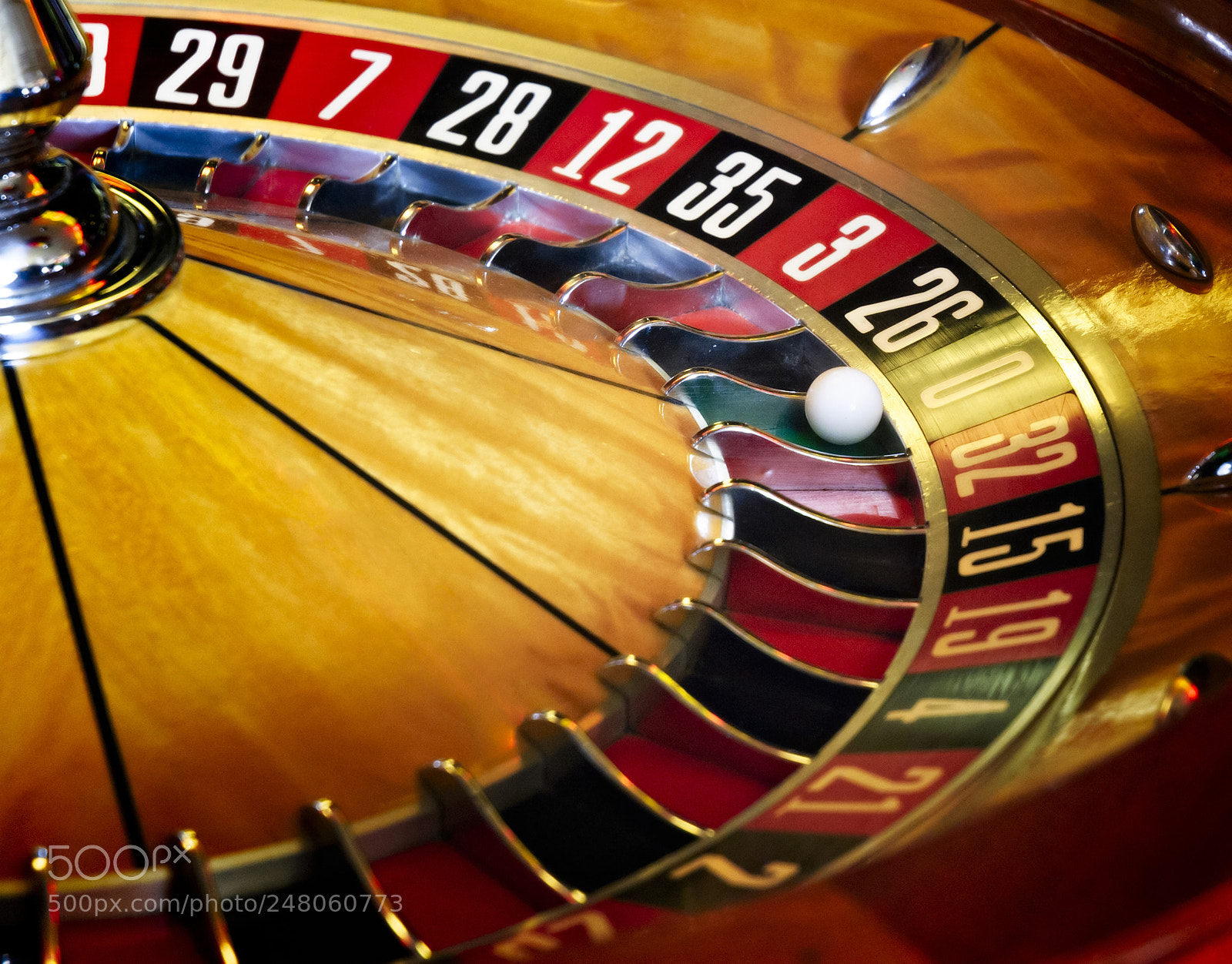 Nikon D200 sample photo. Roulette wheel. photography