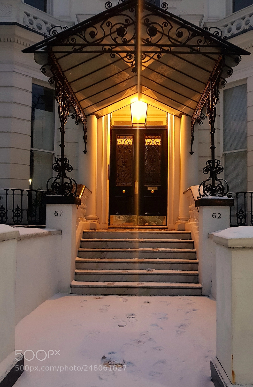 Samsung Galaxy S8 sample photo. Winter night, london photography