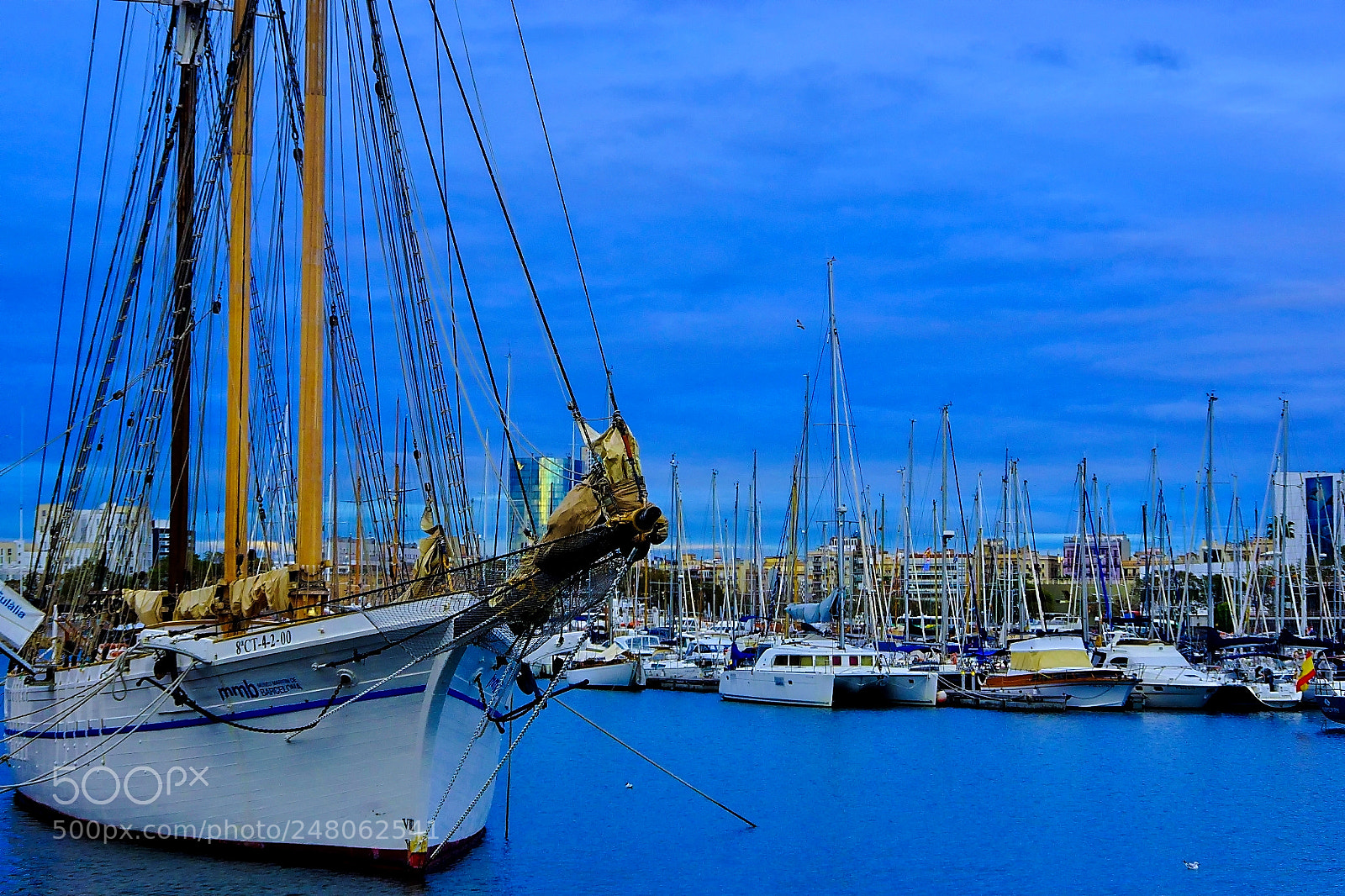 Pentax K-70 sample photo. Evening is falling to photography