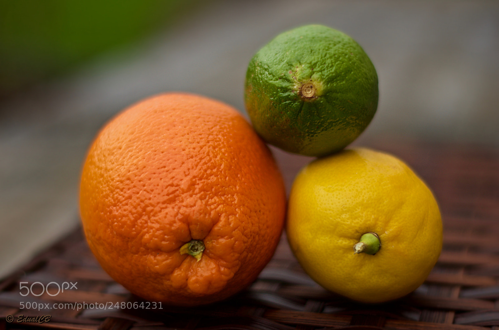 Pentax K-5 sample photo. Three colours citrus photography