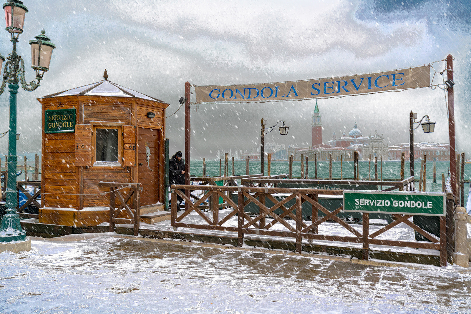 Sony a7R II sample photo. Gondola service photography