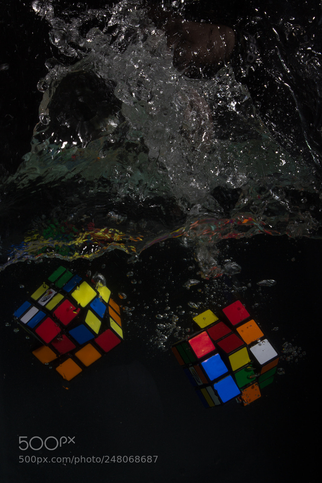 Canon EOS 600D (Rebel EOS T3i / EOS Kiss X5) sample photo. Rubik's cube photography