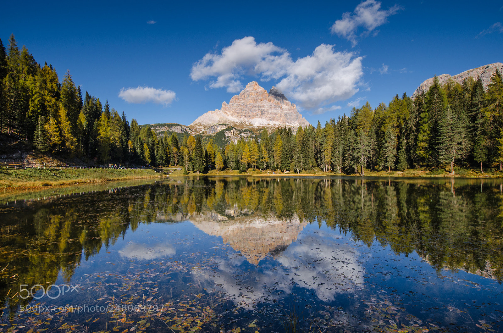 Nikon D5100 sample photo. Lago d'antorno in autumn photography