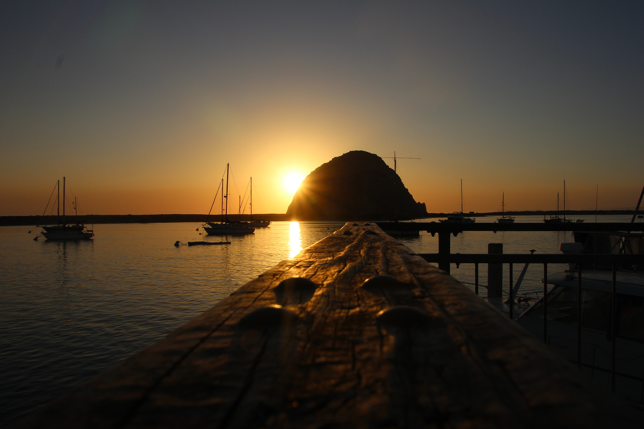 Canon EOS 600D (Rebel EOS T3i / EOS Kiss X5) sample photo. Morro rock, ca, usa photography