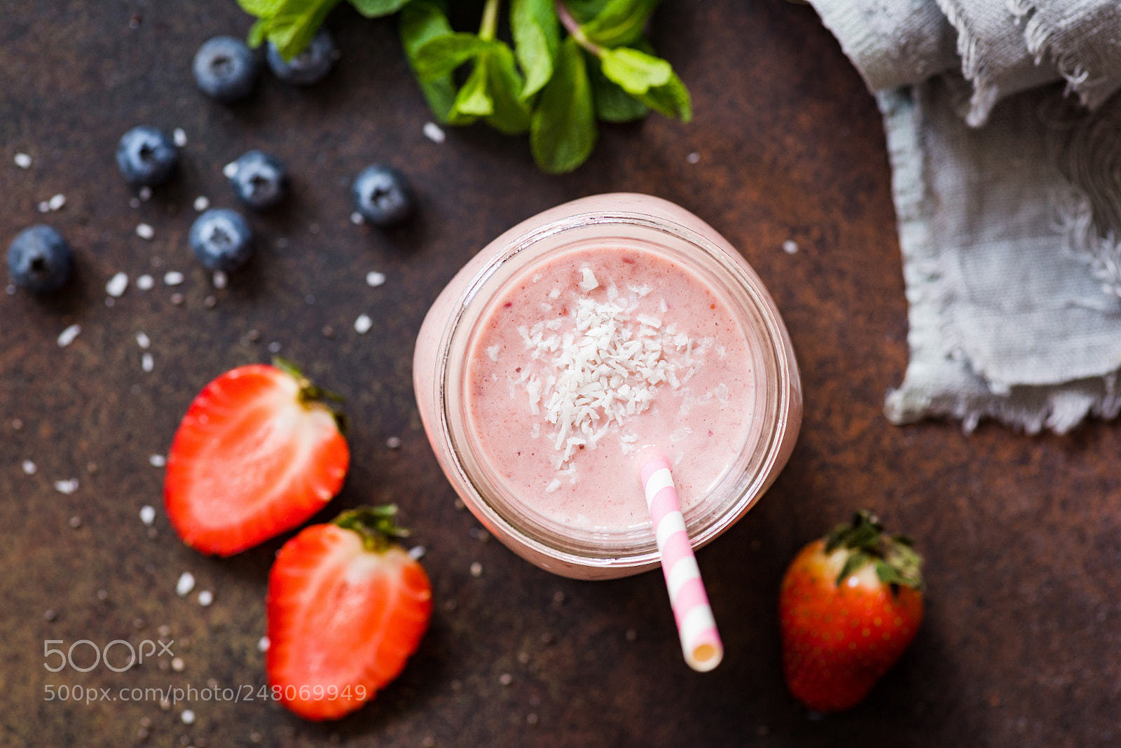 Nikon D810 sample photo. Vegan fruit smoothie with photography