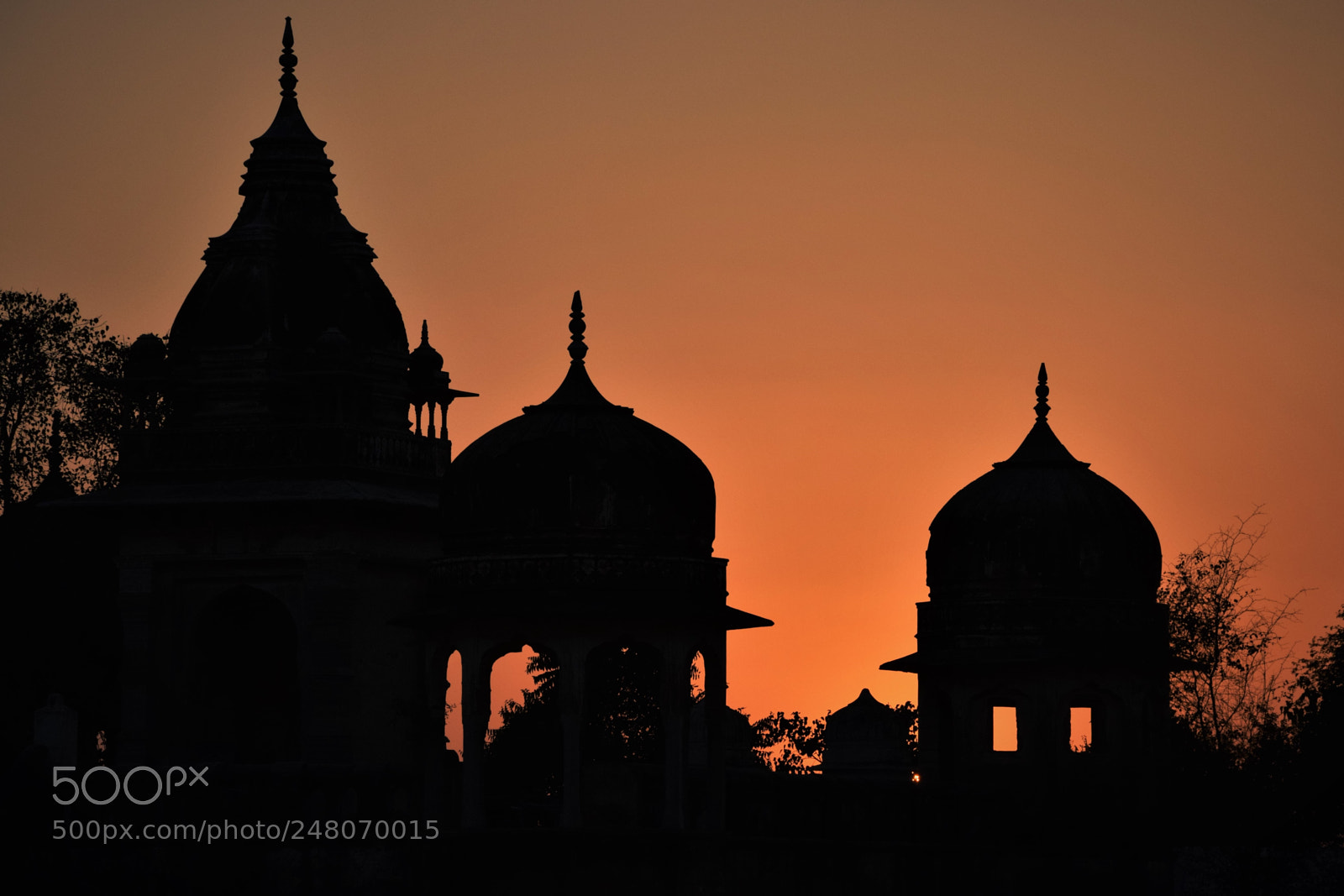 Nikon D5300 sample photo. When the sun goes photography