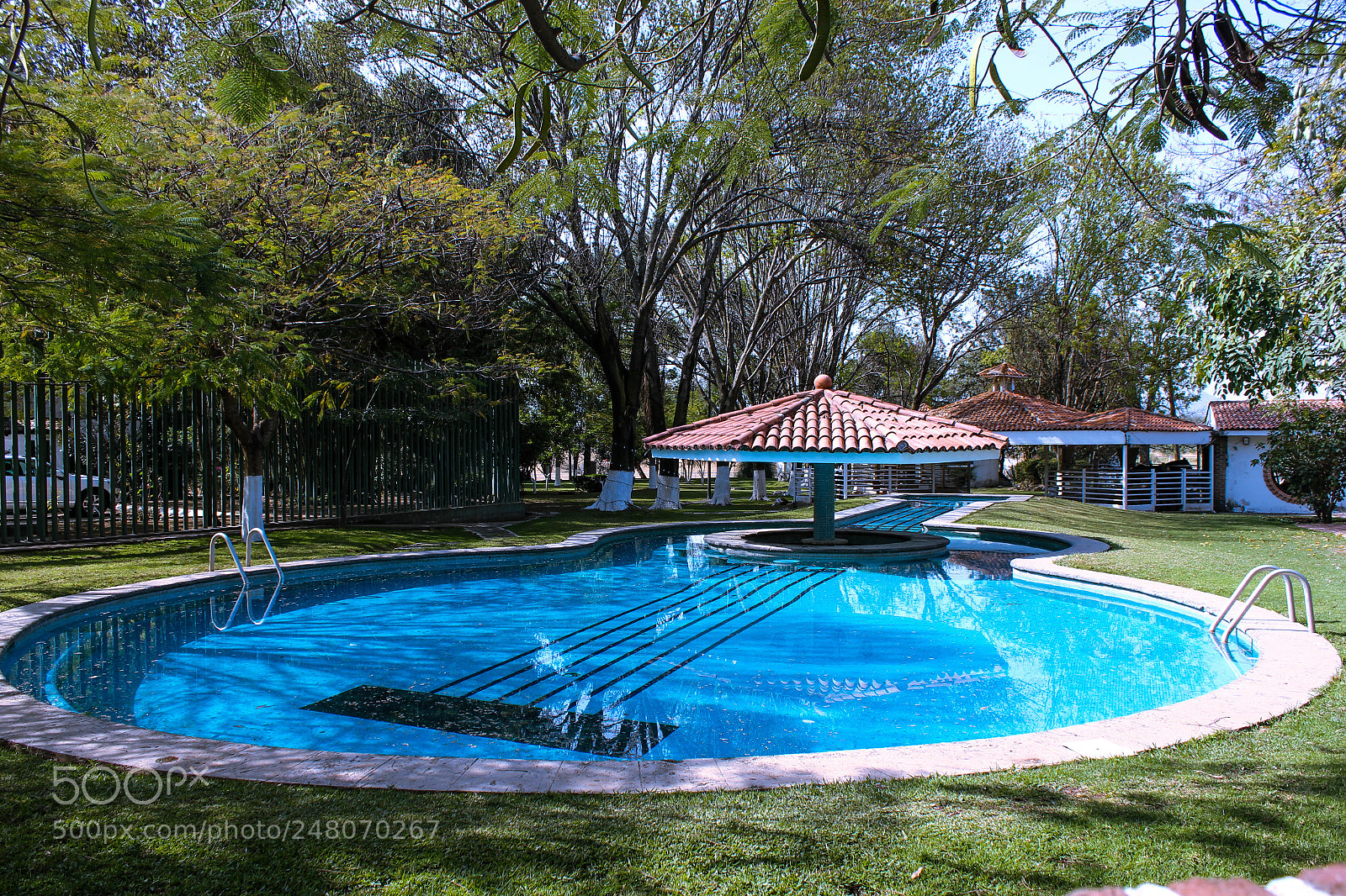 Canon EOS 550D (EOS Rebel T2i / EOS Kiss X4) sample photo. Piscina la guitarra rancho photography