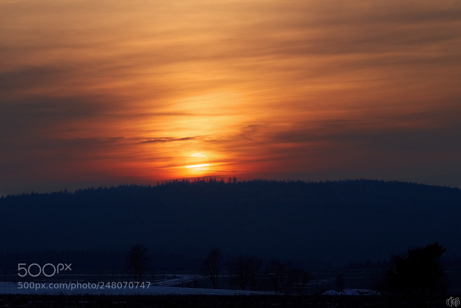 Canon EOS 750D (EOS Rebel T6i / EOS Kiss X8i) sample photo. Sundown photography