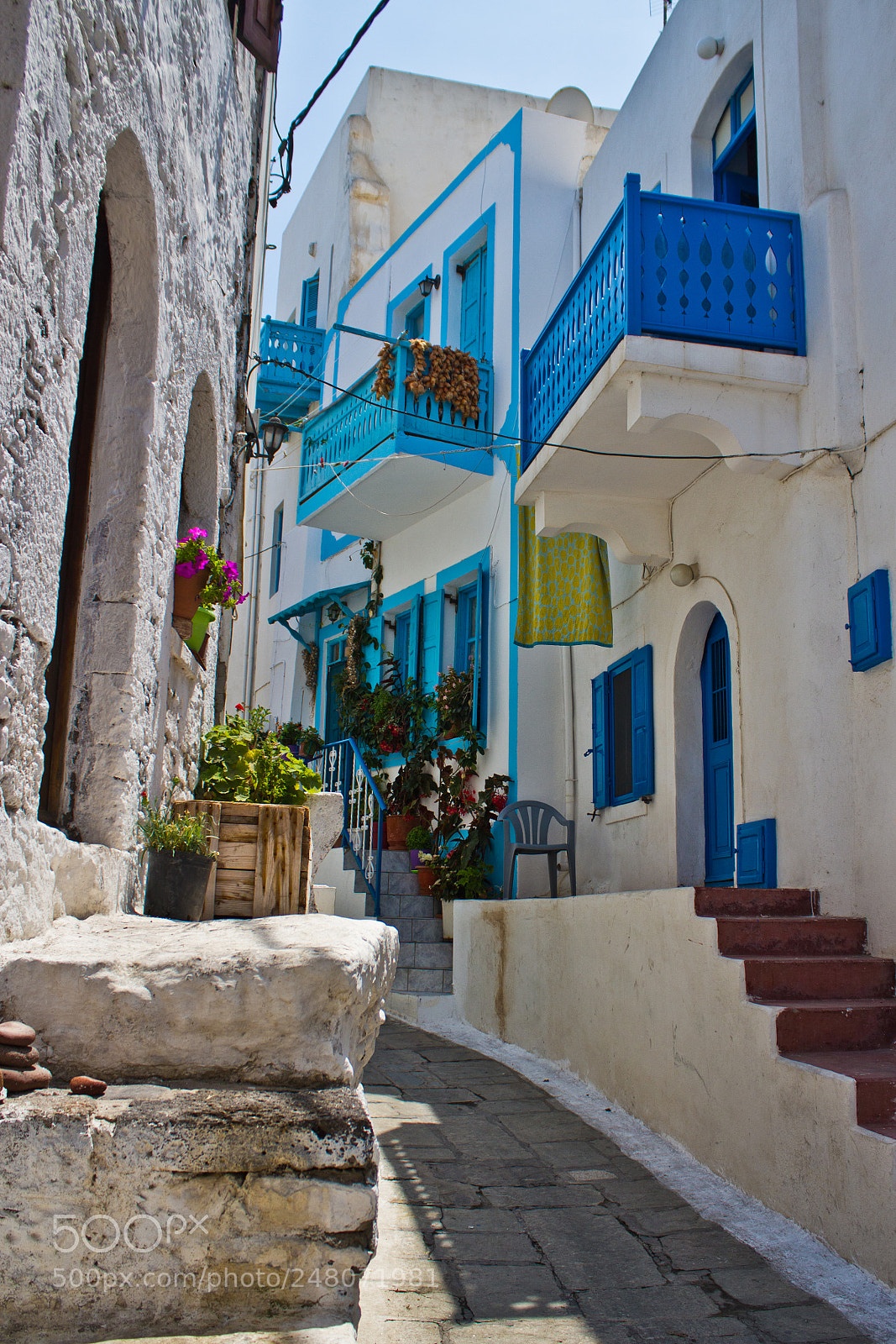 Canon EOS 550D (EOS Rebel T2i / EOS Kiss X4) sample photo. Greek houses photography