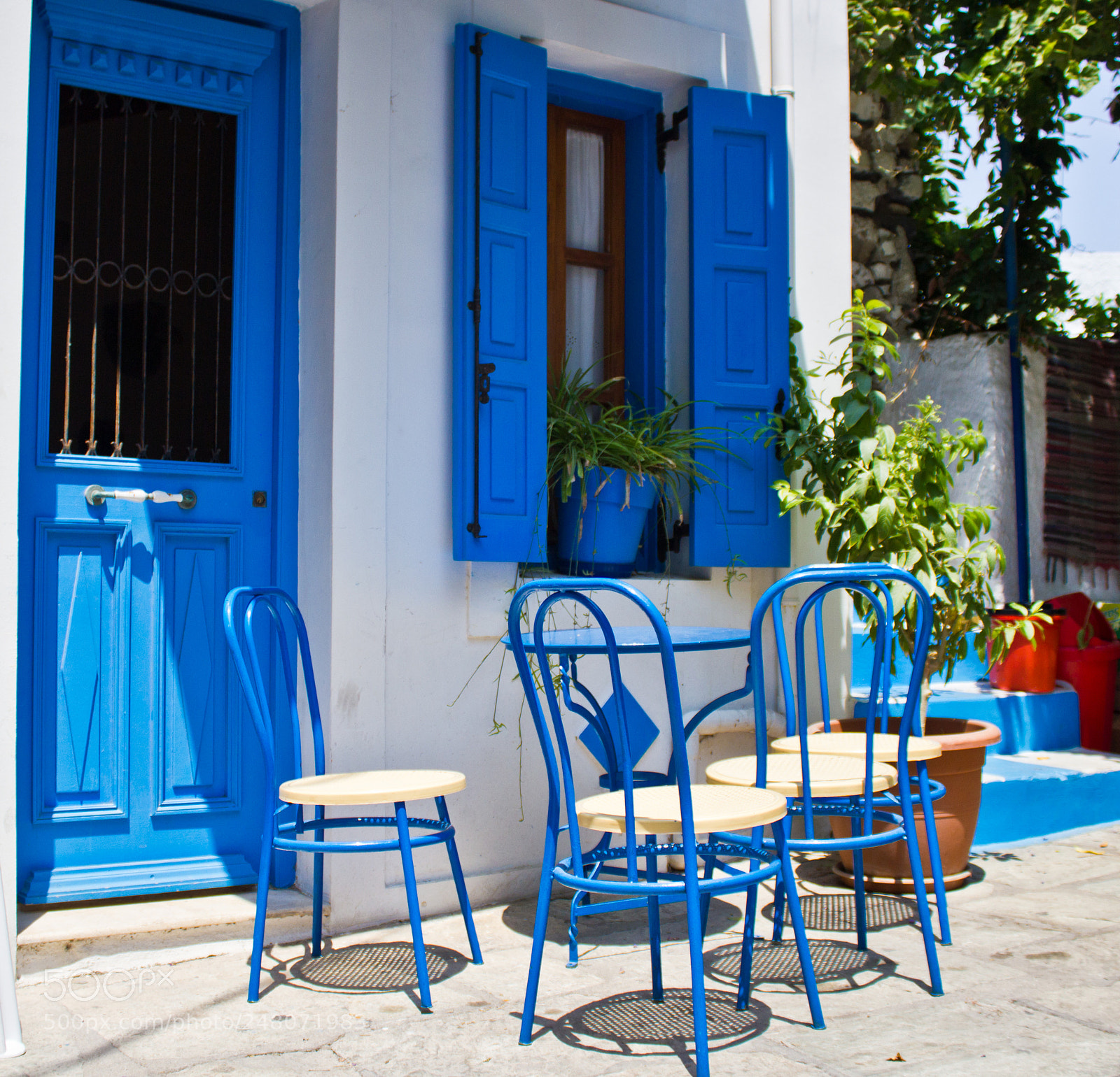 Canon EOS 550D (EOS Rebel T2i / EOS Kiss X4) sample photo. Greek house photography
