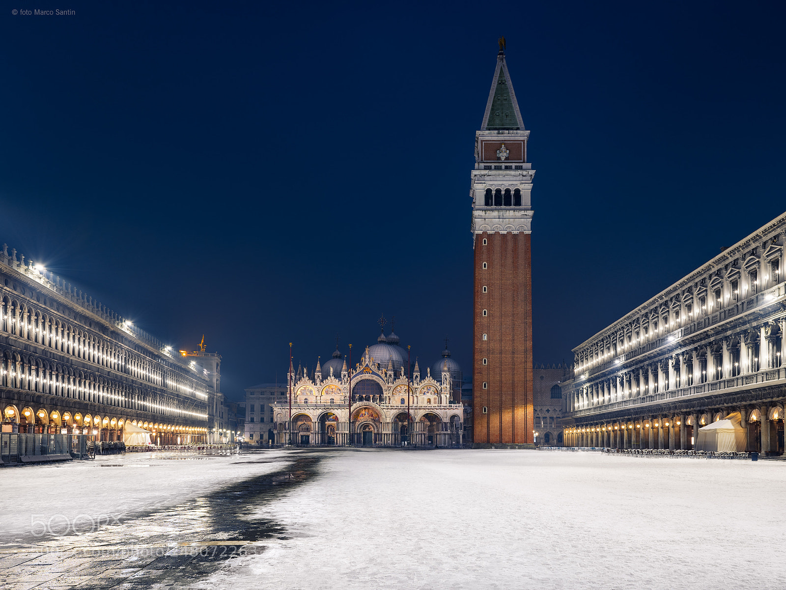 Nikon D810 sample photo. Life in venice photography