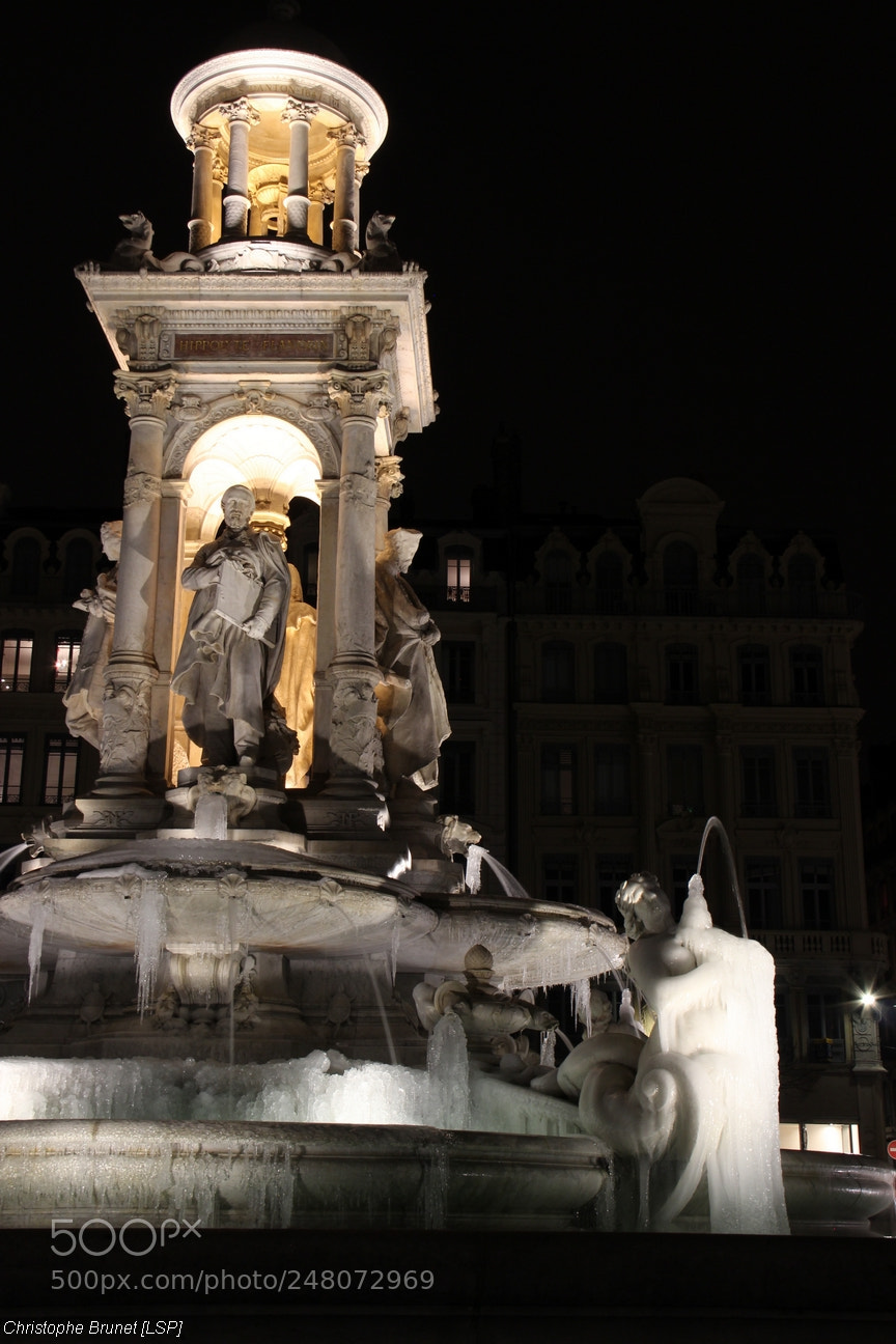 Canon EF-S 18-135mm F3.5-5.6 IS sample photo. Fontaine des jacobins photography