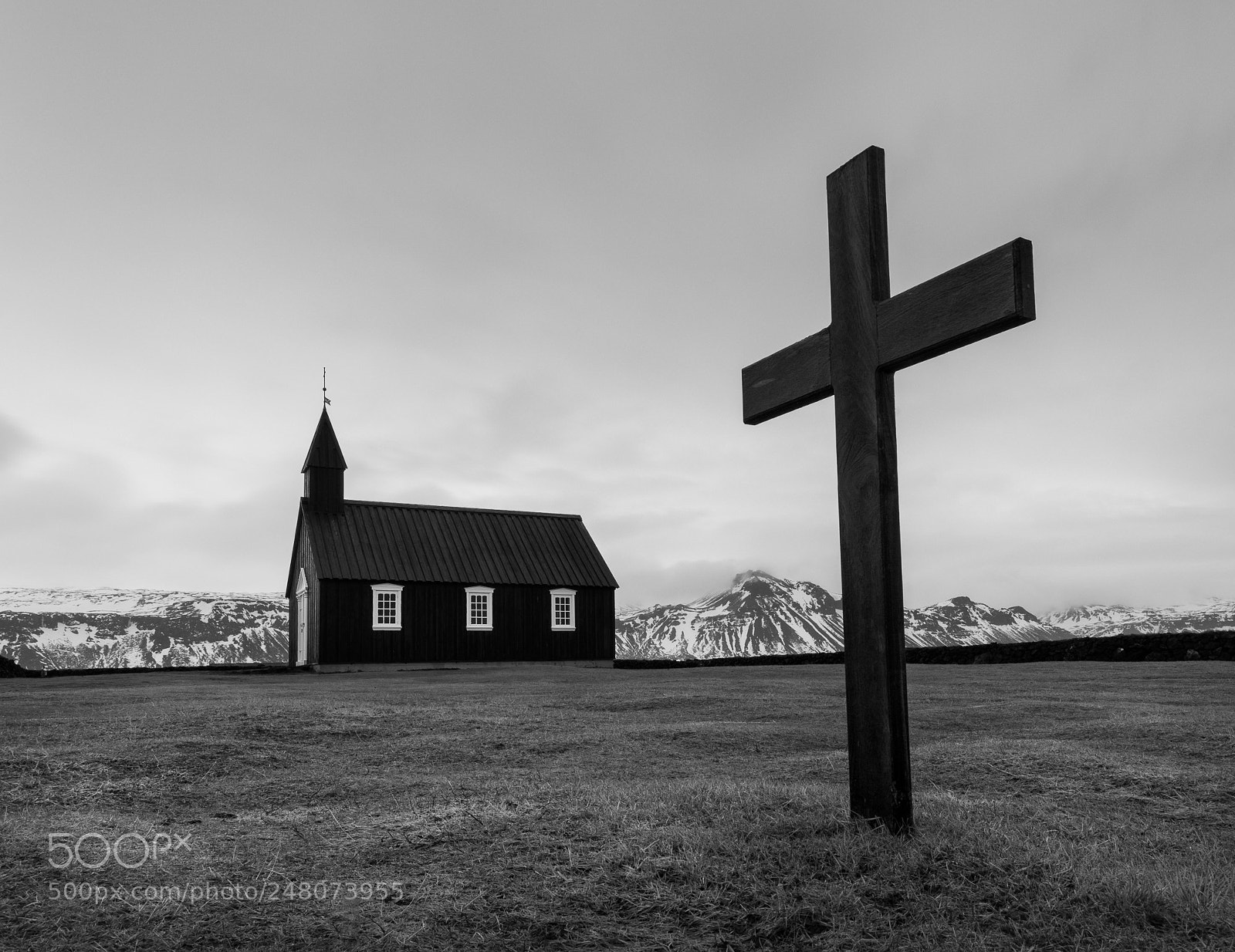 Canon EOS 5D Mark IV sample photo. Iceland, budir black church photography